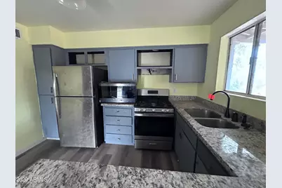 7846 W Vermont Avenue, Glendale, AZ 85303 - Photo 3