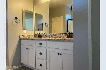 12219 W Tether Trail, Peoria, AZ 85383 - Photo 11