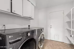 2411 E Alameda Dr, Tempe, AZ 85282 - Photo 23