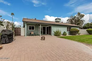 2411 E Alameda Dr, Tempe, AZ 85282 - Photo 25