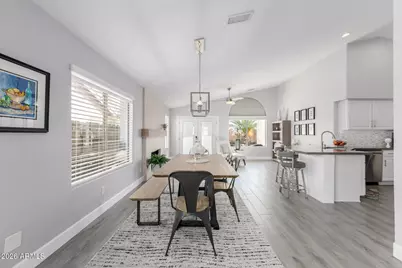 16243 N 38th Way, Phoenix, AZ 85032 - Photo 7