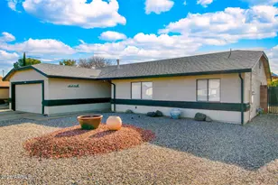 2300 Iris Dr, Sierra Vista, AZ 85635 - Photo 5