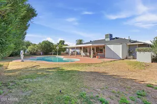 13809 N Blue Ridge Dr, Sun City, AZ 85351 - Photo 47