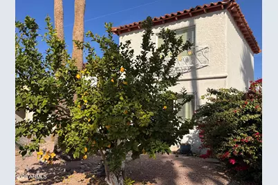 7660 E Highland Avenue, Scottsdale, AZ 85251 - Photo 19