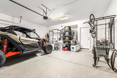 10336 W Hughes Drive, Tolleson, AZ 85353 - Photo 29