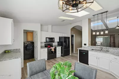 3301 S Goldfield Road #1015, Apache Junction, AZ 85119 - Photo 9