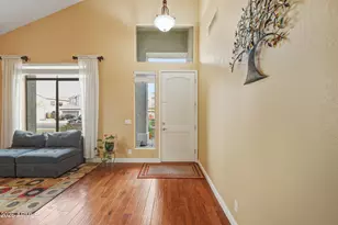 4109 E Breckenridge Way, Gilbert, AZ 85234 - Photo 5