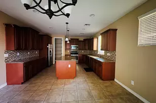 1035 S Storment Ln, Gilbert, AZ 85296 - Photo 1