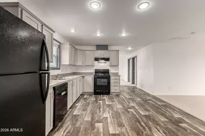 511 W Claessens Drive, Morristown, AZ 85342 - Photo 7