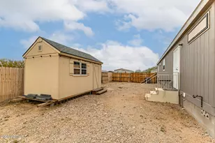 511 W Claessens Dr, Morristown, AZ 85342 - Photo 29