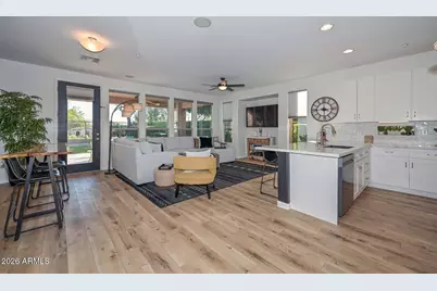 12917 W Red Fox Road, Peoria, AZ 85383 - Photo 9