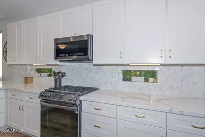 12917 W Red Fox Road, Peoria, AZ 85383 - Photo 15