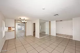 7827 W Jenan Dr, Peoria, AZ 85345 - Photo 7