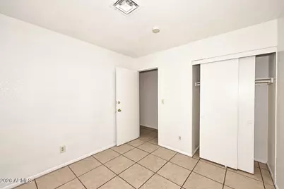 7827 W Jenan Drive, Peoria, AZ 85345 - Photo 23