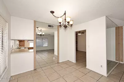 7827 W Jenan Drive, Peoria, AZ 85345 - Photo 9