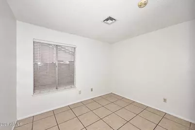 7827 W Jenan Drive, Peoria, AZ 85345 - Photo 25