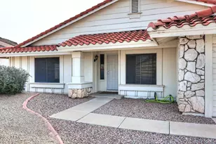 7827 W Jenan Dr, Peoria, AZ 85345 - Photo 3