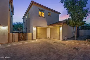 10370 W Sands Dr, Peoria, AZ 85383 - Photo 3