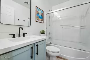 10370 W Sands Dr, Peoria, AZ 85383 - Photo 25