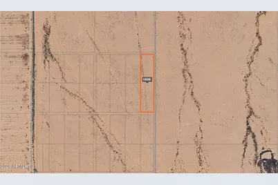 137Xx W Gold Lane #1, Goodyear, AZ 85338 - Photo 1