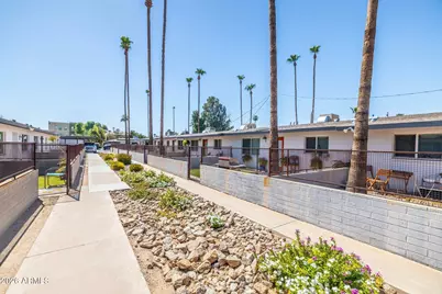 4231 N 27th Street #10, Phoenix, AZ 85016 - Photo 11