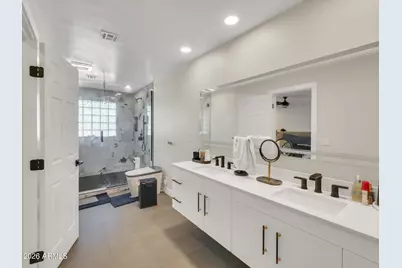 5122 W Fallen Leaf Lane, Glendale, AZ 85310 - Photo 35