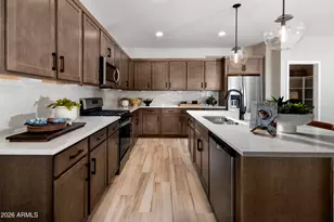 10224 S Dutchman Dr, Apache Junction, AZ 85120 - Photo 7