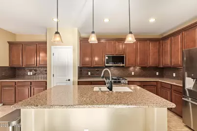 3340 E Yellowstone Place, Chandler, AZ 85249 - Photo 13
