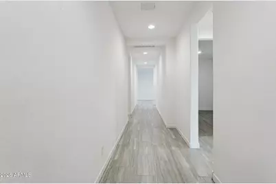 2566 W Huntington Drive, Phoenix, AZ 85041 - Photo 3