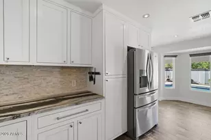 748 N 22nd St, Mesa, AZ 85213 - Photo 15