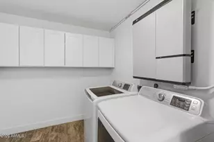 748 N 22nd St, Mesa, AZ 85213 - Photo 31