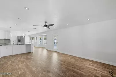 748 N 22nd Street, Mesa, AZ 85213 - Photo 9