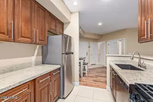 6900 E Princess Dr, Phoenix, AZ 85054 - Photo 9