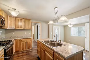 11411 N 91st Ave, Peoria, AZ 85345 - Photo 7