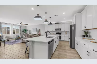 17597 W Red Fox Road, Surprise, AZ 85387 - Photo 7