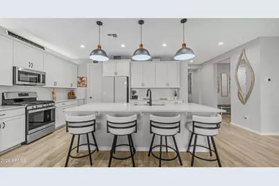 17597 W Red Fox Road, Surprise, AZ 85387 - Photo 3