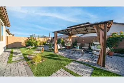 17597 W Red Fox Road, Surprise, AZ 85387 - Photo 17