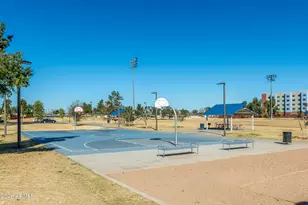 2608 W Pierson St, Phoenix, AZ 85017 - Photo 9