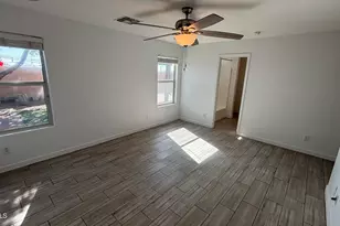 24185 W Desert Bloom St, Buckeye, AZ 85326 - Photo 11