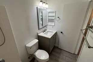 24185 W Desert Bloom St, Buckeye, AZ 85326 - Photo 19