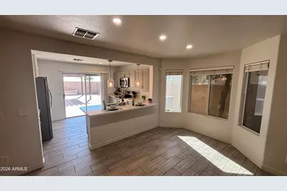 24185 W Desert Bloom Street, Buckeye, AZ 85326 - Photo 5