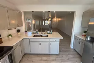 24185 W Desert Bloom St, Buckeye, AZ 85326 - Photo 9