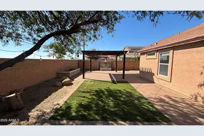 24185 W Desert Bloom Street, Buckeye, AZ 85326 - Photo 25