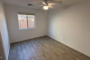 24185 W Desert Bloom St, Buckeye, AZ 85326 - Photo 15