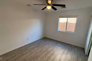 24185 W Desert Bloom St, Buckeye, AZ 85326 - Photo 17