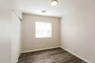 2829 W Grenadine Rd, Phoenix, AZ 85041 - Photo 13