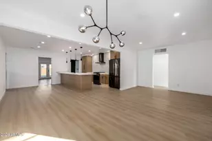 3321 N 17th Dr, Phoenix, AZ 85015 - Photo 17