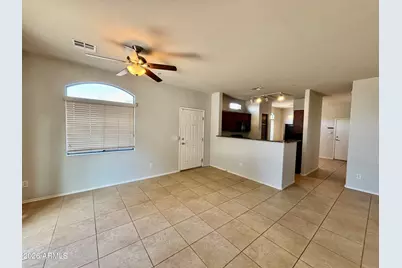 2725 E Mine Creek Road #1081, Phoenix, AZ 85024 - Photo 3