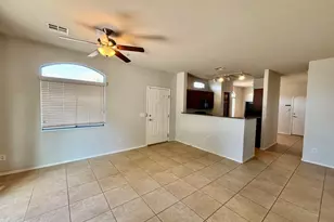 2725 E Mine Creek Rd, Phoenix, AZ 85024 - Photo 3