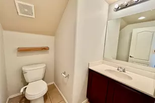 2725 E Mine Creek Rd, Phoenix, AZ 85024 - Photo 7